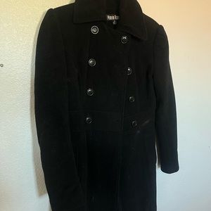Marvin Richards black coat